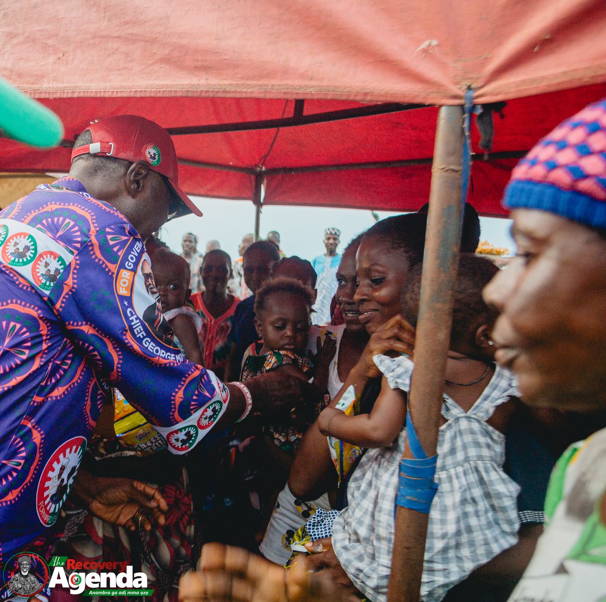 MoghaluGeorge's tweet image. Yesterday, in continuation of my community to community campaign tour, I led my campaign team to Omor, Anaku, Umumbo and Umuolum in Ayamelum Local Government Area, proudly known as the food basket of Anambra State. The reception we received from the people was overwhelming and…