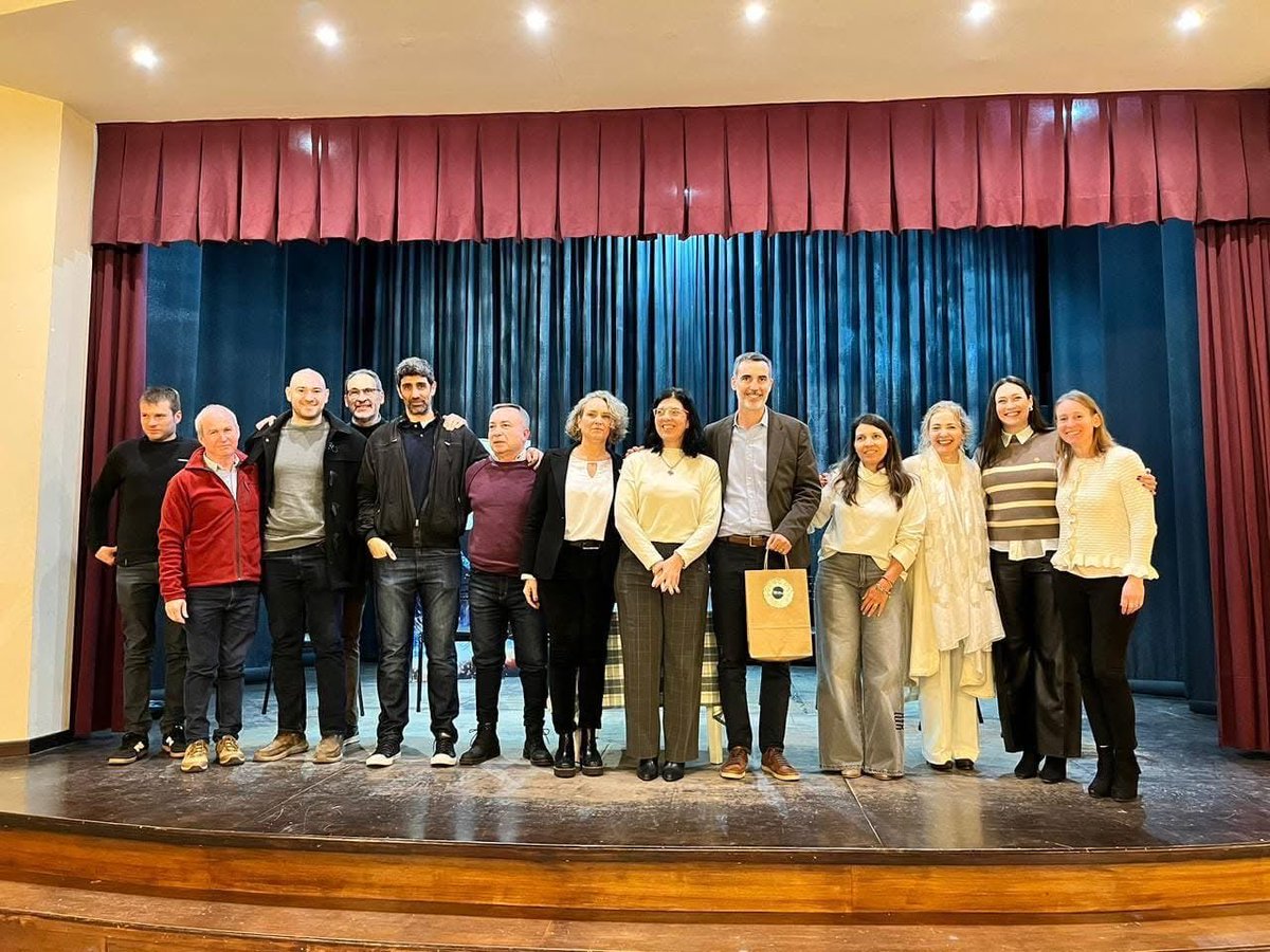 Empresarias de la <a href="/redcame/">CAME</a> Santa Fe

📍 Fortaleciendo redes y generando impacto en toda la provincia

Llevaron adelante una intensa agenda de trabajo, impulsando la articulación público-privada, el liderazgo femenino y el desarrollo de nuevas oportunidades empresariales.