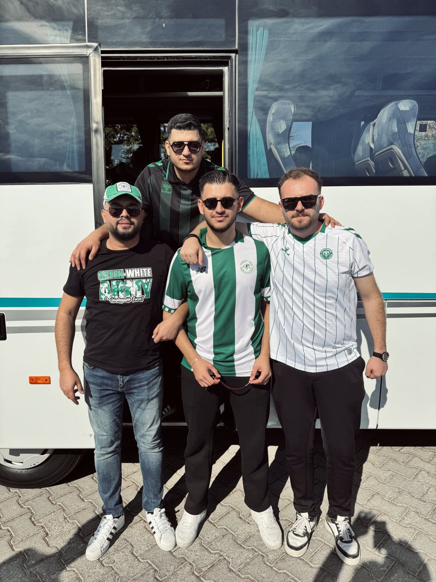 Bitmeyen sevdam, asil kavgam!