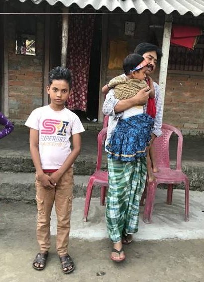 newswithaftab14's tweet image. 🗳️ Meet Mahboob Alam — The MLA Who Still Lives Like a Common Man! 🙏

Mahboob Alam, the four-time MLA from Balrampur, Bihar, continues to live in a one-room mud house with his family — despite holding office multiple times.

#MahboobAlam #BiharPolitics   #CPI_ML #Balrampur