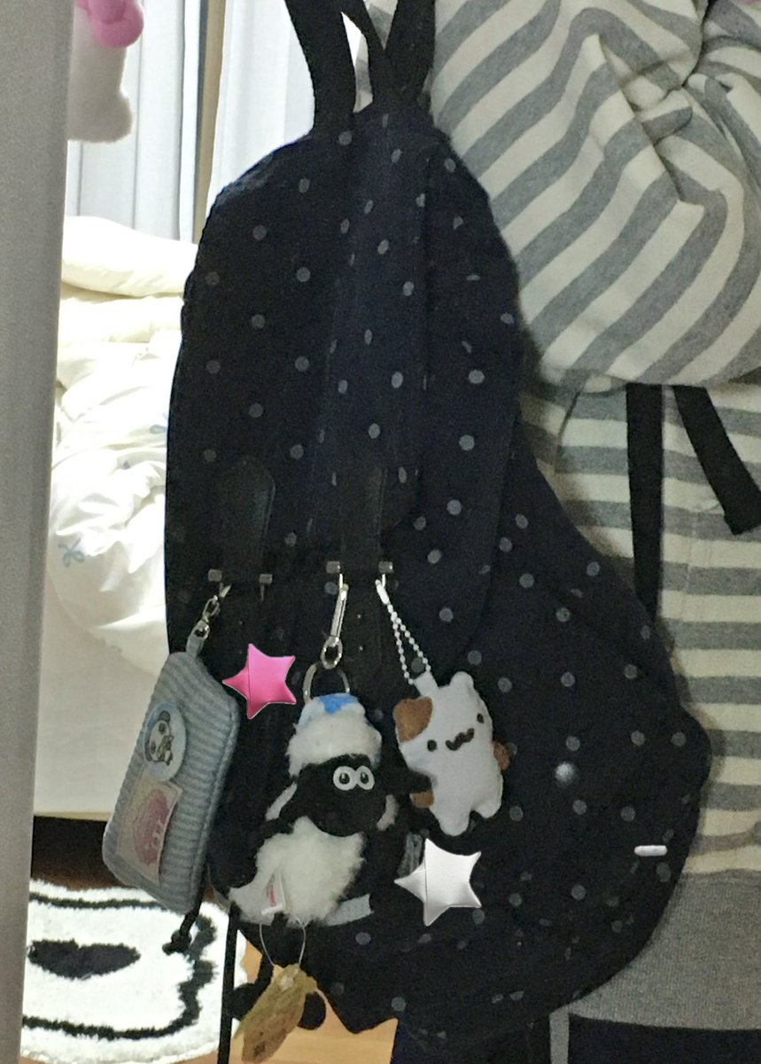 030_Yumm_'s tweet image. #광고 #아비노

👉🏻 RT추첨 이벤트 10분
아비노 스킨 릴리프 바디로션을 드립니다!!
(인용에 제품명+기대평 작성하면 당첨 확률 UP!)

키링 너무 기여워…👉🏻👈🏻
숀더쉽 키링이 내 스타일..
가방에 바로 달았다!!🪽

10/30 올영 오늘의특가
아비노X윌레스&amp;amp;그로밋 콜라보를
42% 할인가에 만날 수 있다!💗