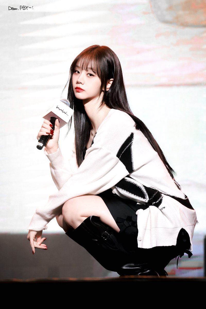 25.10.26 李惠利人生女主·上海粉丝见面会刘在伊look ➁ 美神的具象化