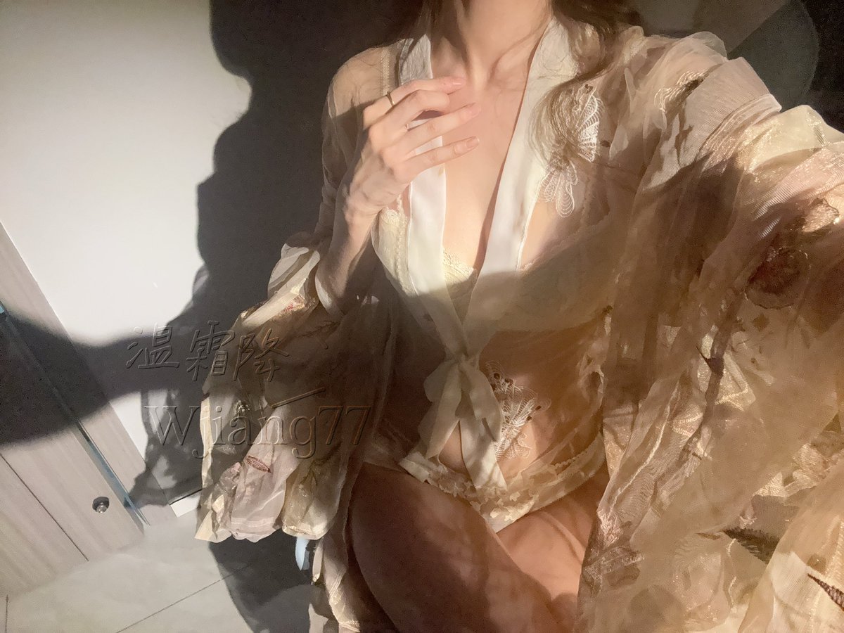 温霜降 tweet media