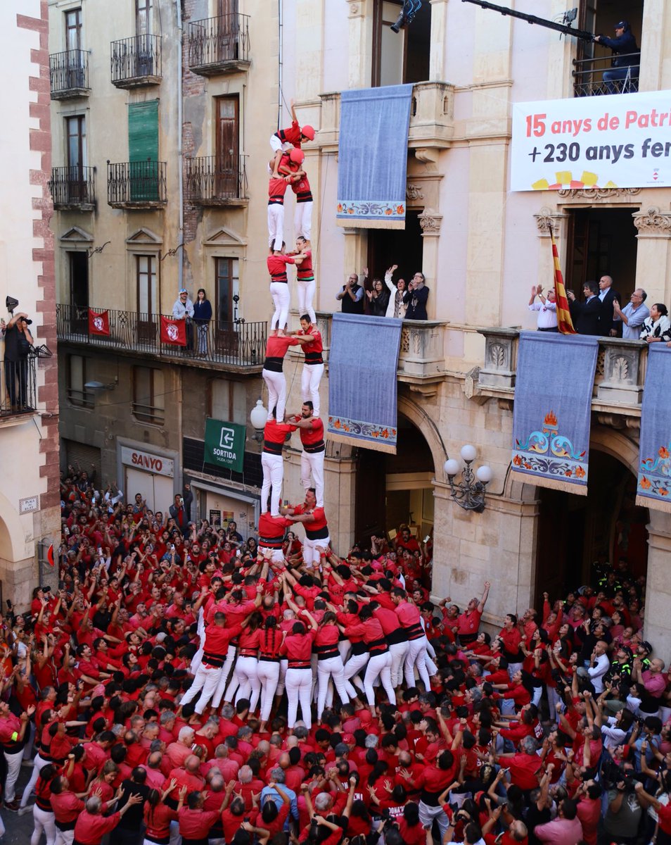 Colla Joves Valls EN tweet media