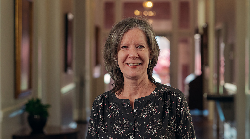 Helen Hull of Queens University brought SRC 2025 to a stimulating conclusion with her presentation "'My sovereign mistress clouded so': Sovereign Bodies and Sovereign Texts in Shakespeare's _The Winter's Tale_."  We look forward to next year for SRC 2026 at the U. of Tennessee!