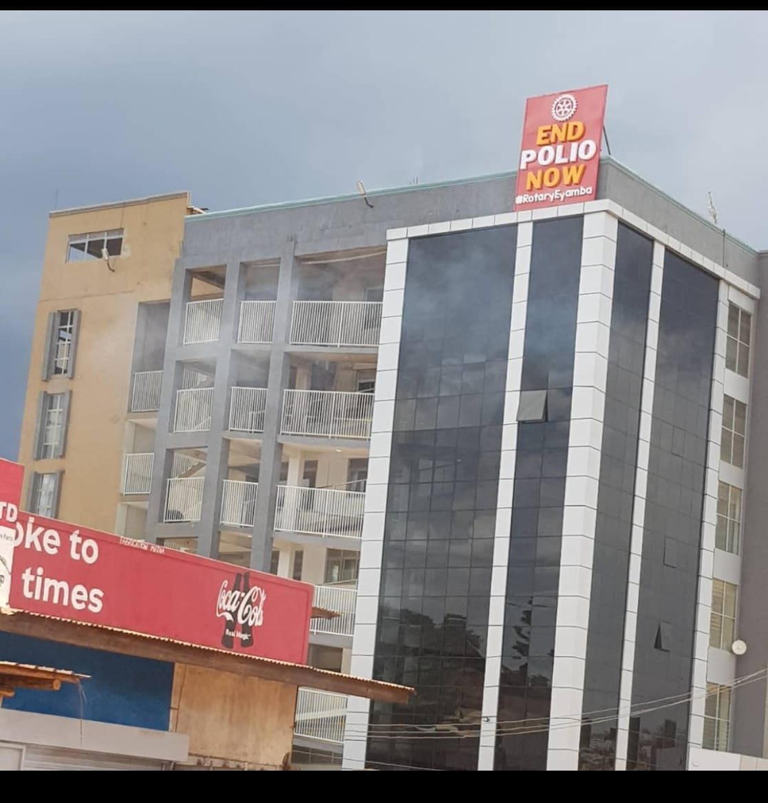 Cruising down Gayaza Road this morning, I couldn’t help but pause to admire the sky above  People Medical Hospital .
 #EndPolioNow
#RotaryEyamba