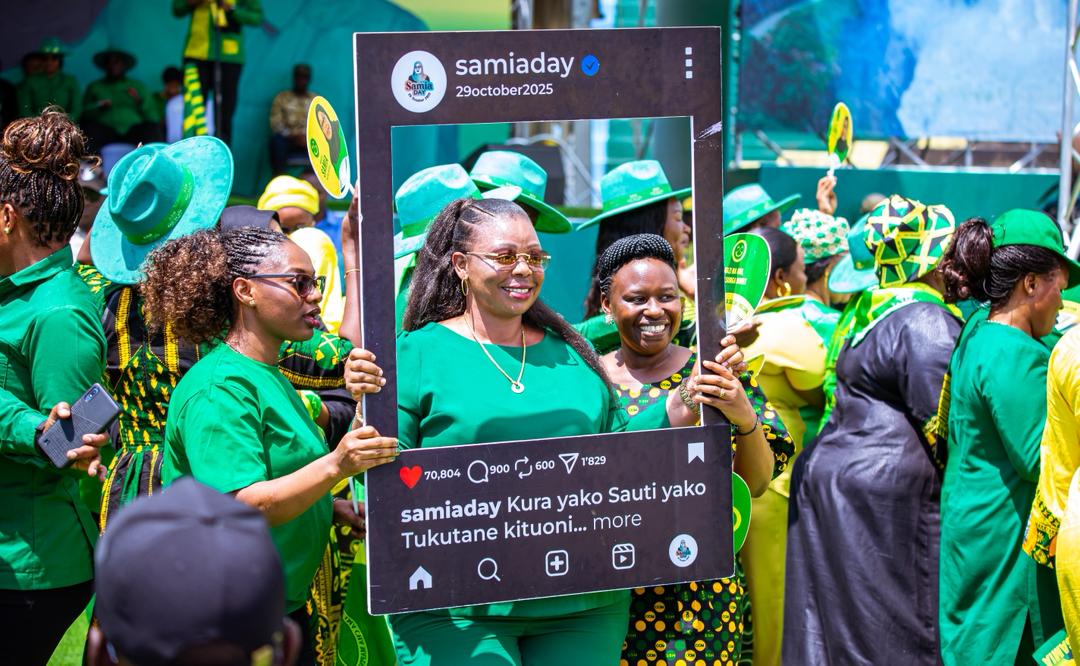 uvccm_tz's tweet photo. 𝗪𝗔𝗧𝗔𝗡𝗭𝗔𝗡𝗜𝗔 𝗪𝗔𝗠𝗘𝗥𝗜𝗗𝗛𝗜𝗞𝗔 𝗡𝗔 𝗨𝗧𝗘𝗡𝗗𝗔𝗝𝗜 𝗞𝗔𝗭𝗜 𝗪𝗔 𝗗𝗞𝗧. 𝗦𝗔𝗠𝗜𝗔 - 𝗗𝗞𝗧. 𝗡𝗖𝗛𝗜𝗠𝗕𝗜

𝘼𝙢𝙨𝙝𝙪𝙠𝙪𝙧𝙪 𝘿𝙠𝙩. 𝙎𝙖𝙢𝙞𝙖 𝙠𝙬𝙖 𝙠𝙪𝙚𝙣𝙙𝙚𝙡𝙚𝙖 𝙠𝙪𝙢𝙪𝙖𝙢𝙞𝙣𝙞.

#SamiaDay
#TukutaneKituoni
#TokaNitokeTukatiki✅✅✅ https://t.co/0ybHMMBomN
