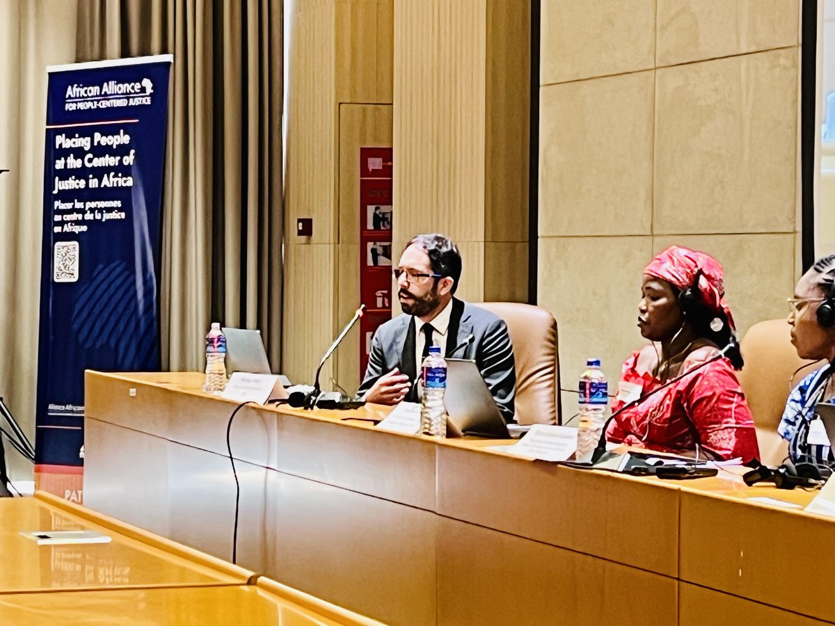 SDG16Plus's tweet photo. 🎤 Rodrigo Núñez, Senior Justice Sector Advisor at @InnoJustice, calls for a shift in how justice systems operate, moving from simply processing cases to delivering fair outcomes that reflect people’s real needs.

📺 Follow the discussions live:
🔗 https://t.co/D6rA5yf38x

#JusticeForAll #AAPCJ #SDG16Plus #NYUCIC #PeopleCenteredJustice #ACHPR85OS #AfricaJustice2025 #AfricanAlliancePCJ #ACHPR
