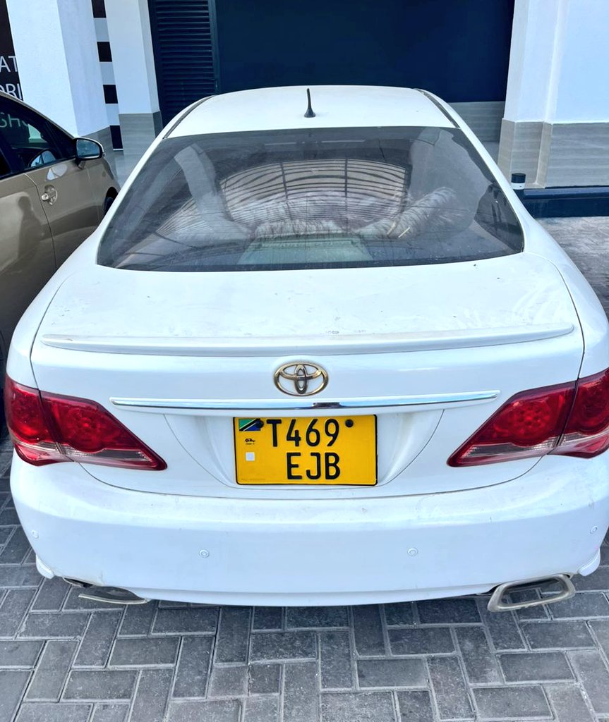 Eng_Matarra's tweet image. CROWN ATHLETE NEW MODEL 👑 🔥🔥

REG&quot; #EJB

▪️Cc. 2490
▪️Full Ac 🌧 
▪️Engine-4GR 
▪️Sport Rims 
▪️Allow wheels 🛞 
▪️Android Tv 🖥🎶
▪️Full Documents ✅️

#BEI - MIL 16.9

IPO DAR

CALL 📞 📲-0793022184
WHATSAPP-0719542184