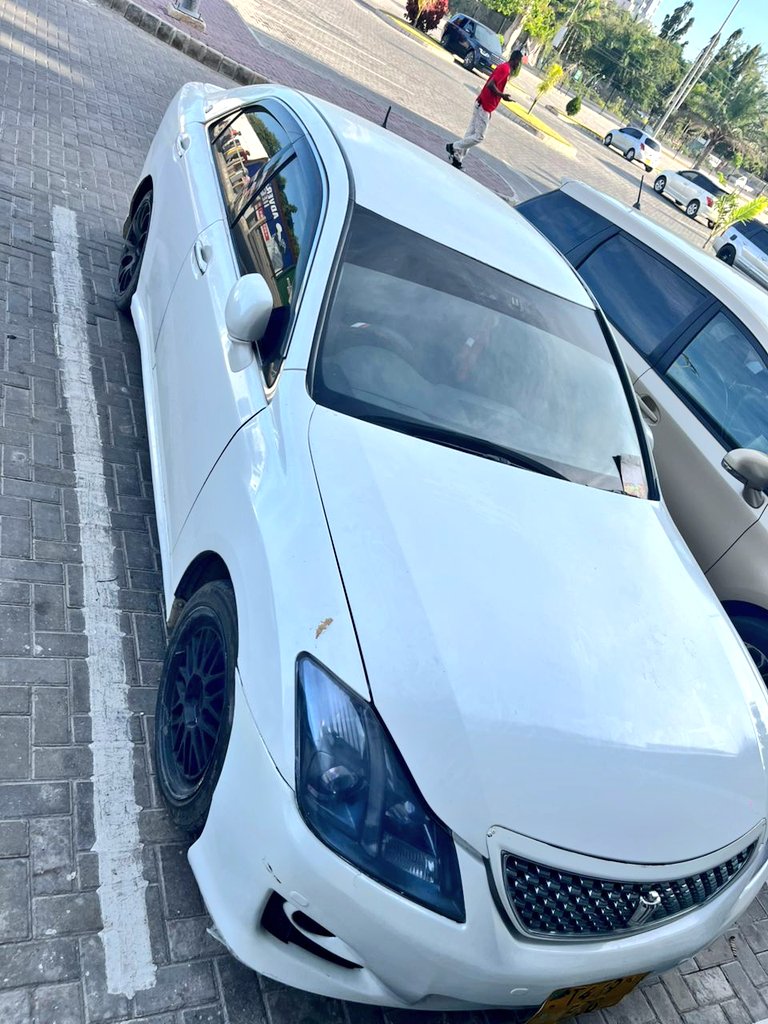 Eng_Matarra's tweet image. CROWN ATHLETE NEW MODEL 👑 🔥🔥

REG&quot; #EJB

▪️Cc. 2490
▪️Full Ac 🌧 
▪️Engine-4GR 
▪️Sport Rims 
▪️Allow wheels 🛞 
▪️Android Tv 🖥🎶
▪️Full Documents ✅️

#BEI - MIL 16.9

IPO DAR

CALL 📞 📲-0793022184
WHATSAPP-0719542184