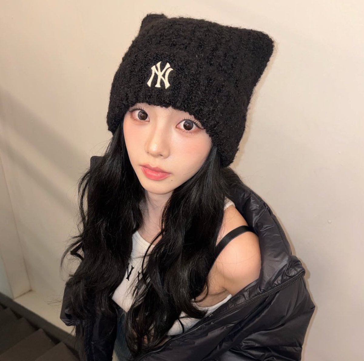hourly karina tweet media