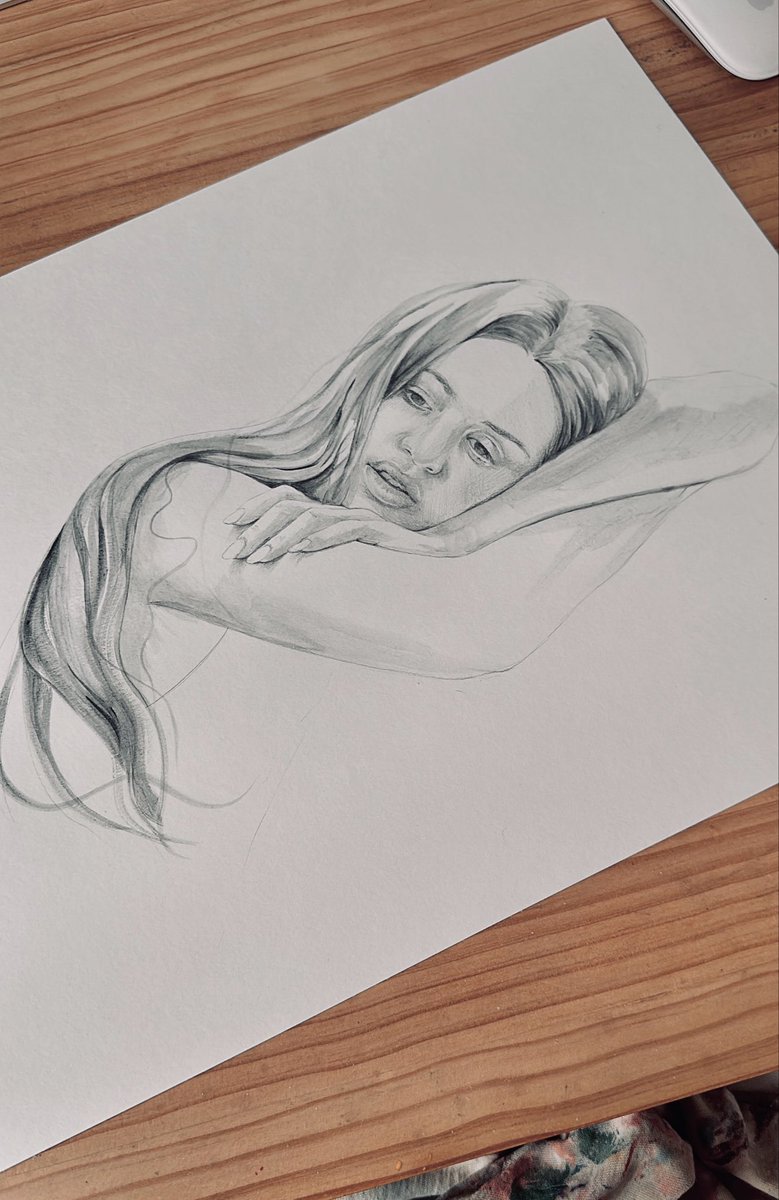 Berghain ❤️ Rosalía 

Proceso. He tenido que parar todo y empezar esto.