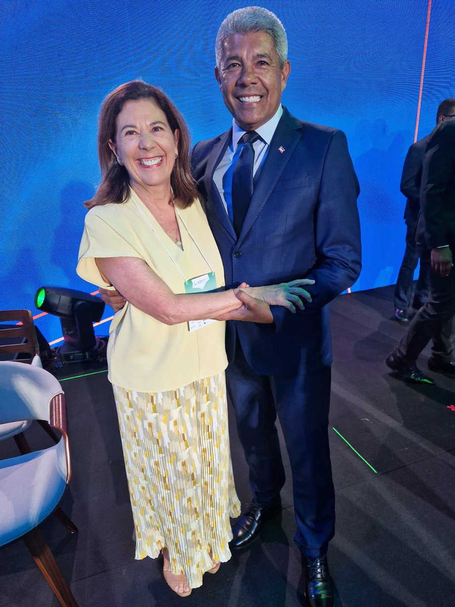 A Embaixada assistiu à #Exposibram2025 em Salvador

O maior evento de mineração da América Latina, mostra o enorme potencial da Bahia

Parabéns @gobernodabahia e <a href="/ibram_mineracao/">IBRAM</a>

Agradecemos imensamente ao Presidente da CBPM <a href="/carballal_/">Henrique Carballal</a> pelo convite

📷 Matheus Landim | GOVBA