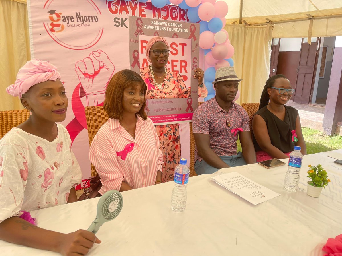 gayenjorrofoun1's tweet photo. Awareness is the first step towards change and change begins with empowered women.

🎗️A big thank-you to our amazing speakers — Ya Awa Conateh, Solomon Correa, Mariama Colley and Dr. Jainaba Jallow for reminding us that empowerment starts with awareness and care for our health, both mental and physical.

We remain committed to fostering initiatives that promote education, advocacy and the well-being of women in our communities.