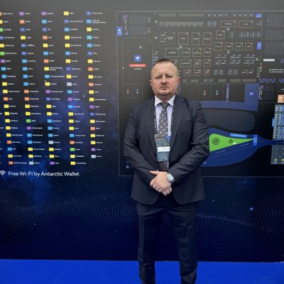 nberfela's tweet photo. #NewProfilePic https://t.co/MsbpV5gPqI