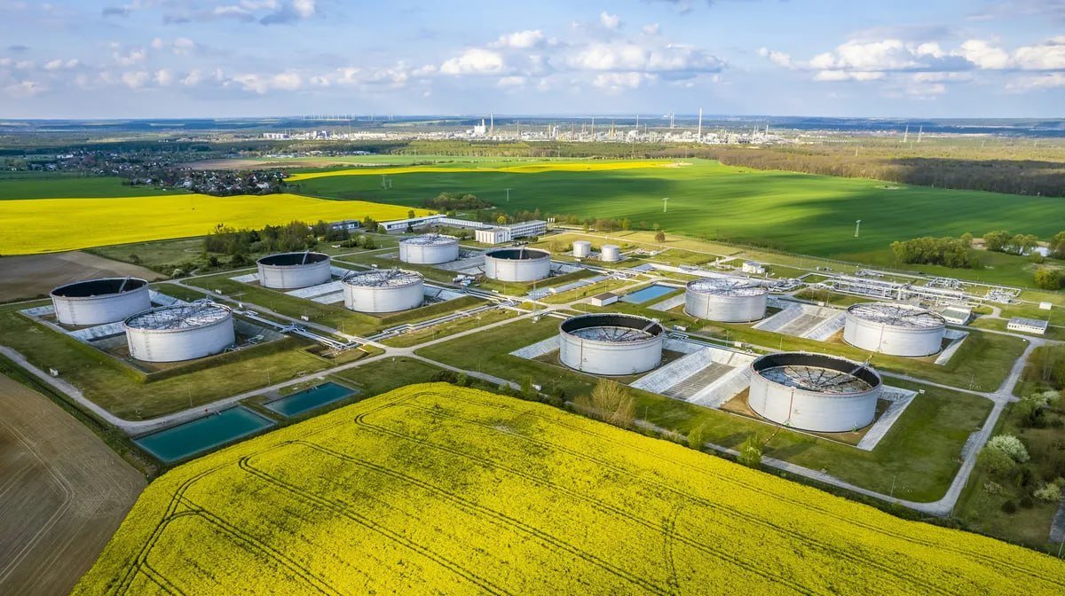 US has given Germany a 6-month DEADLINE to sort the Rosneft issue — Bloomberg

Expecting Berlin to solve ‘ownership limbo’ of Rosneft's German assets for temporary exemption from sanctions

This issue may be discussed at G7 meeting in Toronto this week

MTodayNews