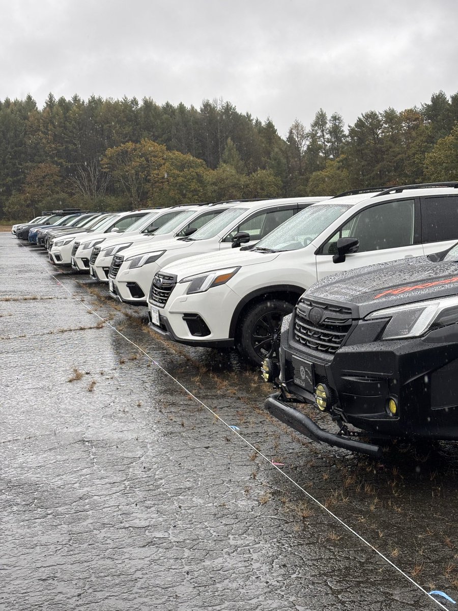 kazunoriii430's tweet image. 初めて福島フォレスターオフ会に参加できて楽しかったです😊
主催者の明太子さん、スタッフの方々雨の中お疲れ様でした🙇‍♂️

来年も開催されるなら参加させていただきたいです🙇‍♂️
#福島フォレスターオフ
#SUBARU
#フォレスター