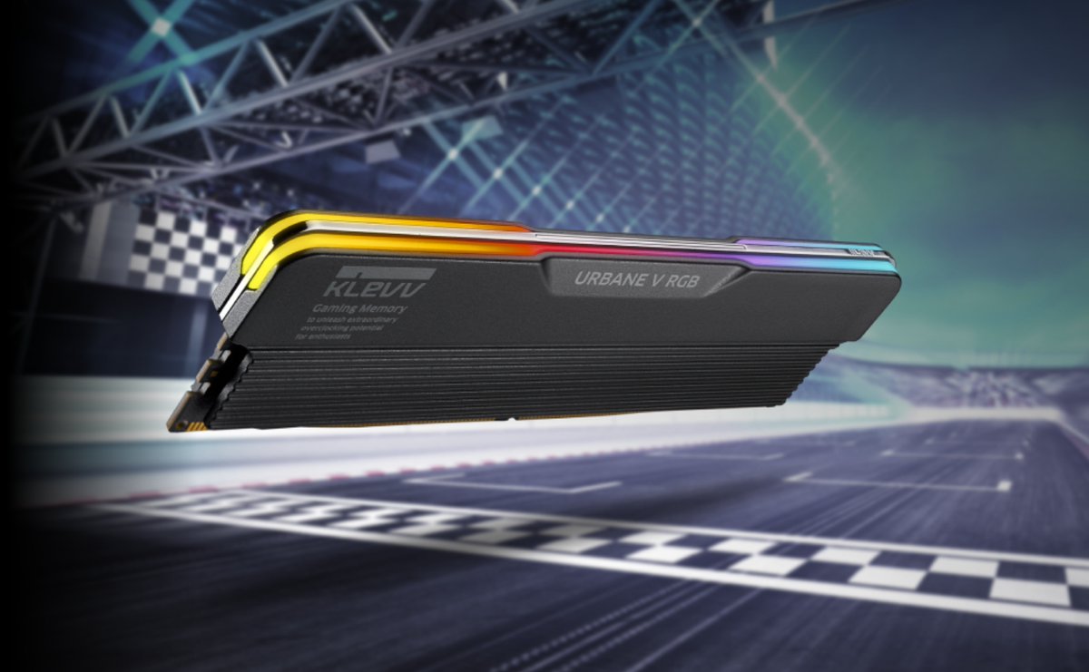 La URBANE V RGB DDR5 de KLEVV estrena acabado en negro. Velocidades de hasta 8400 MT/s, RGB personalizable y compatibilidad universal. Llega en el cuarto trimestre de 2025 razorman.net/forodeinformat… <a href="/KlevvMemory/">KLEVV Memory</a> #noticias #Tecnologia