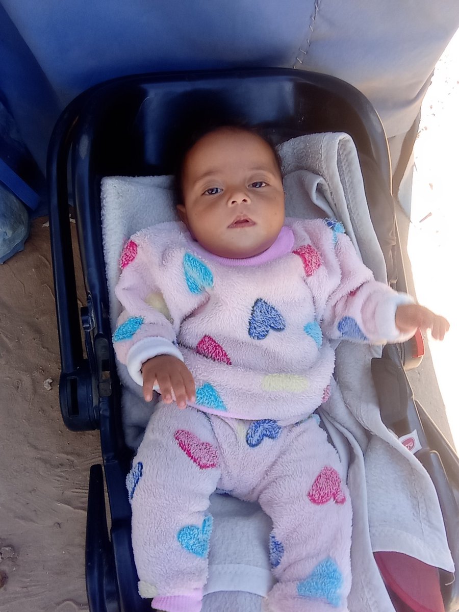 I’m pleading with you💔
I’m a girl from Gaza,not yet twenty bearing the responsibility of my whole family alone
We live in a torn tent,and the cold pierces us every day
My little sister needs milk,and my elderly father is in pain
Please,stand by my side
[chuffed.org/project/148699]