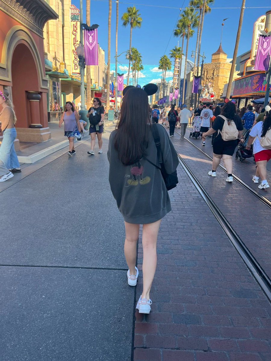 smile__8D's tweet photo. 新婚旅行でアメリカ行ったんだけど最高に楽しくて幸せだった✌️🇺🇸
現実辛い🤧🤧 https://t.co/dEfFtSDbrX
