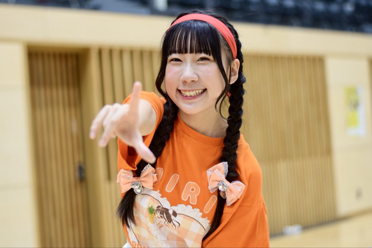 みりあん☺︎④ みりあん☺︎② 逆に笑えるよね君のSIDE EYE😉♾️ 📹@murozo_jp