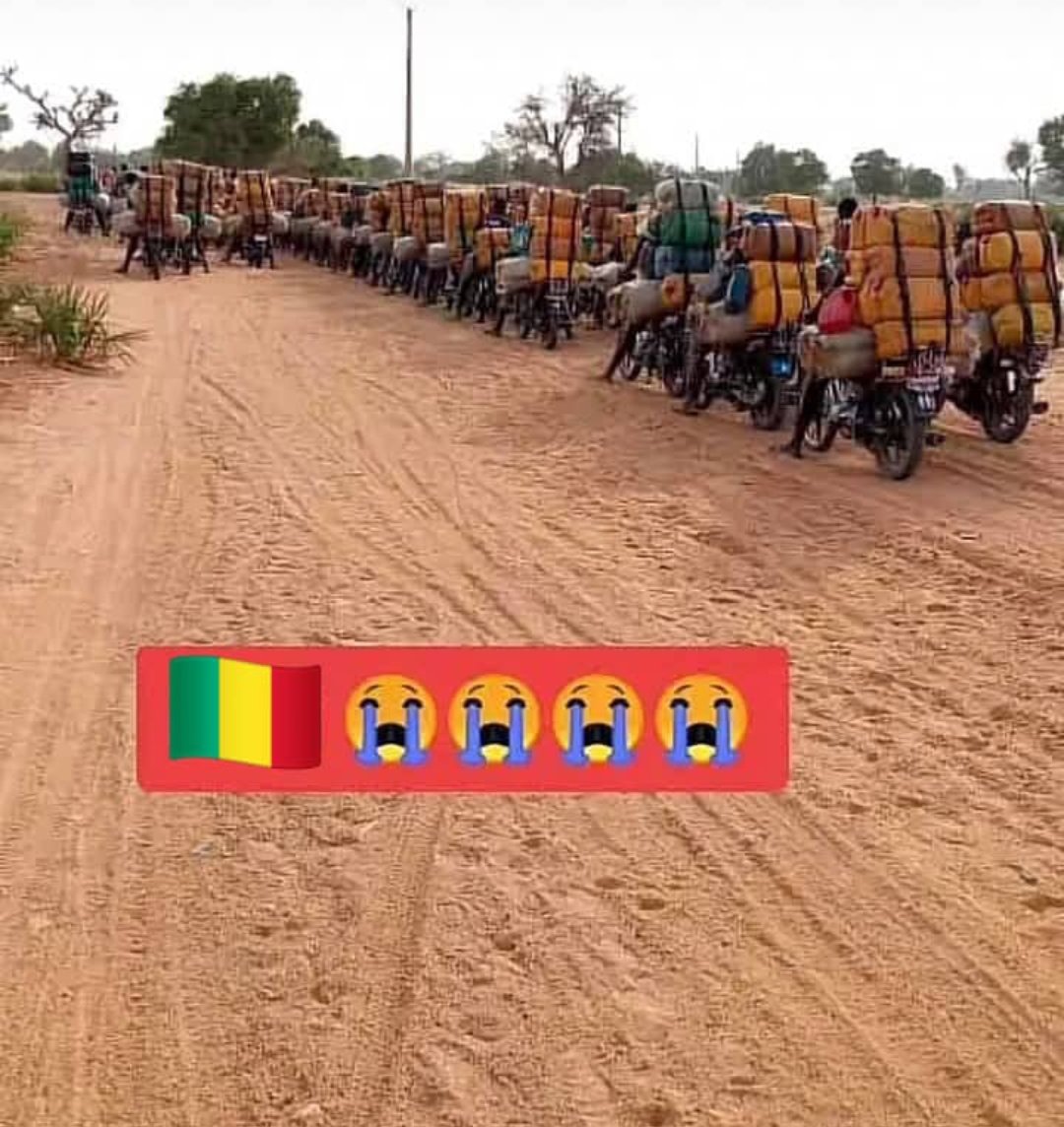 SahelAlerte's tweet photo. La rareté actuelle du carburant au Mali 🇲🇱 est la première depuis l’indépendance du pays.
Pour la 1ère fois dans l’histoire, les terroristes menacent directement la capitale. 
En 2013, leur avancée jusqu’à Konna (à 676 km de Bamako) avait déjà provoqué l’intervention française. https://t.co/VgPLT3DbYC
