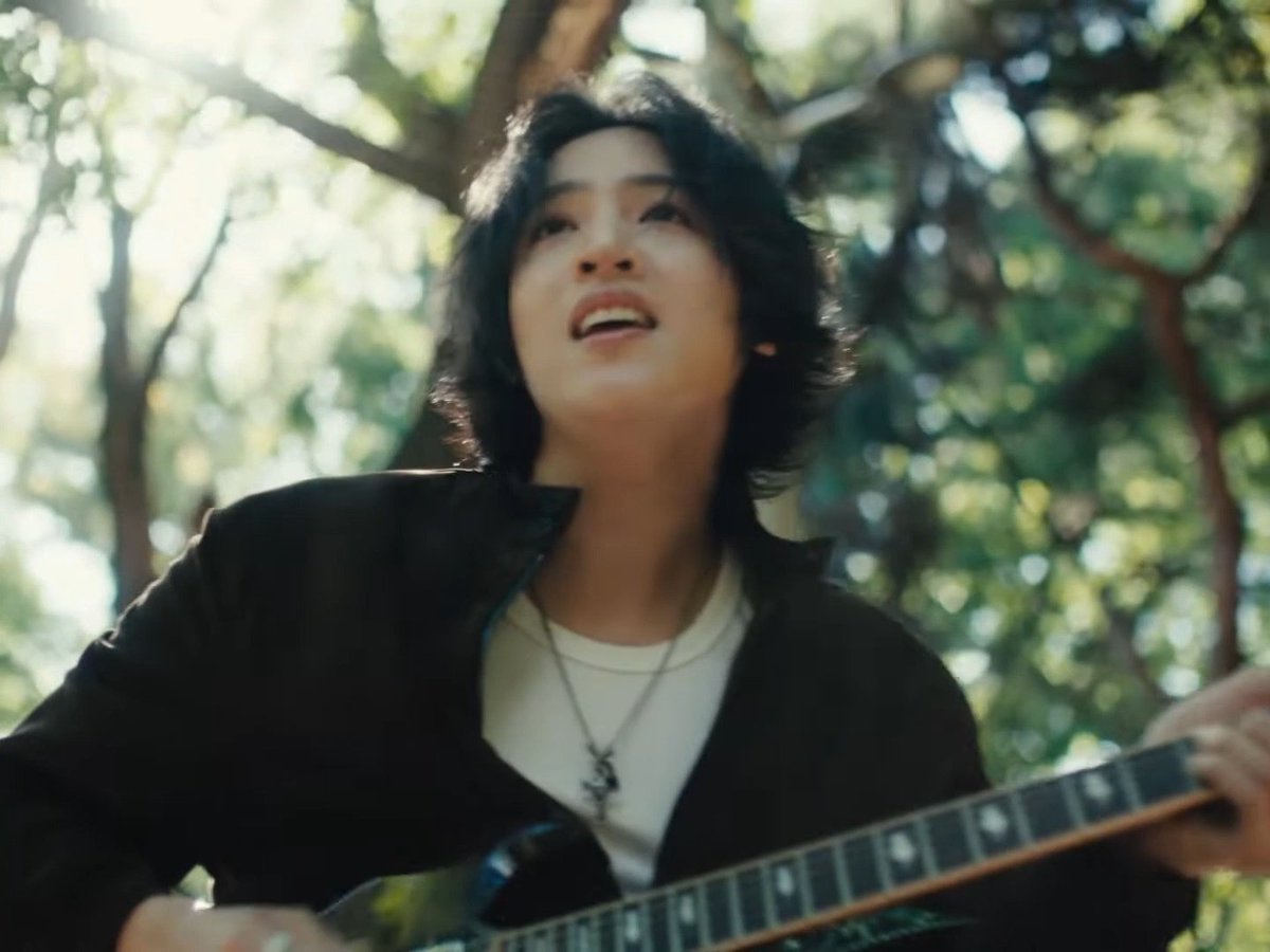 jwshourly's tweet image. 정우석 (jungwooseok) 'U' Visualizer #2

🍃 youtu.be/-e8KUrKGc6I?si…