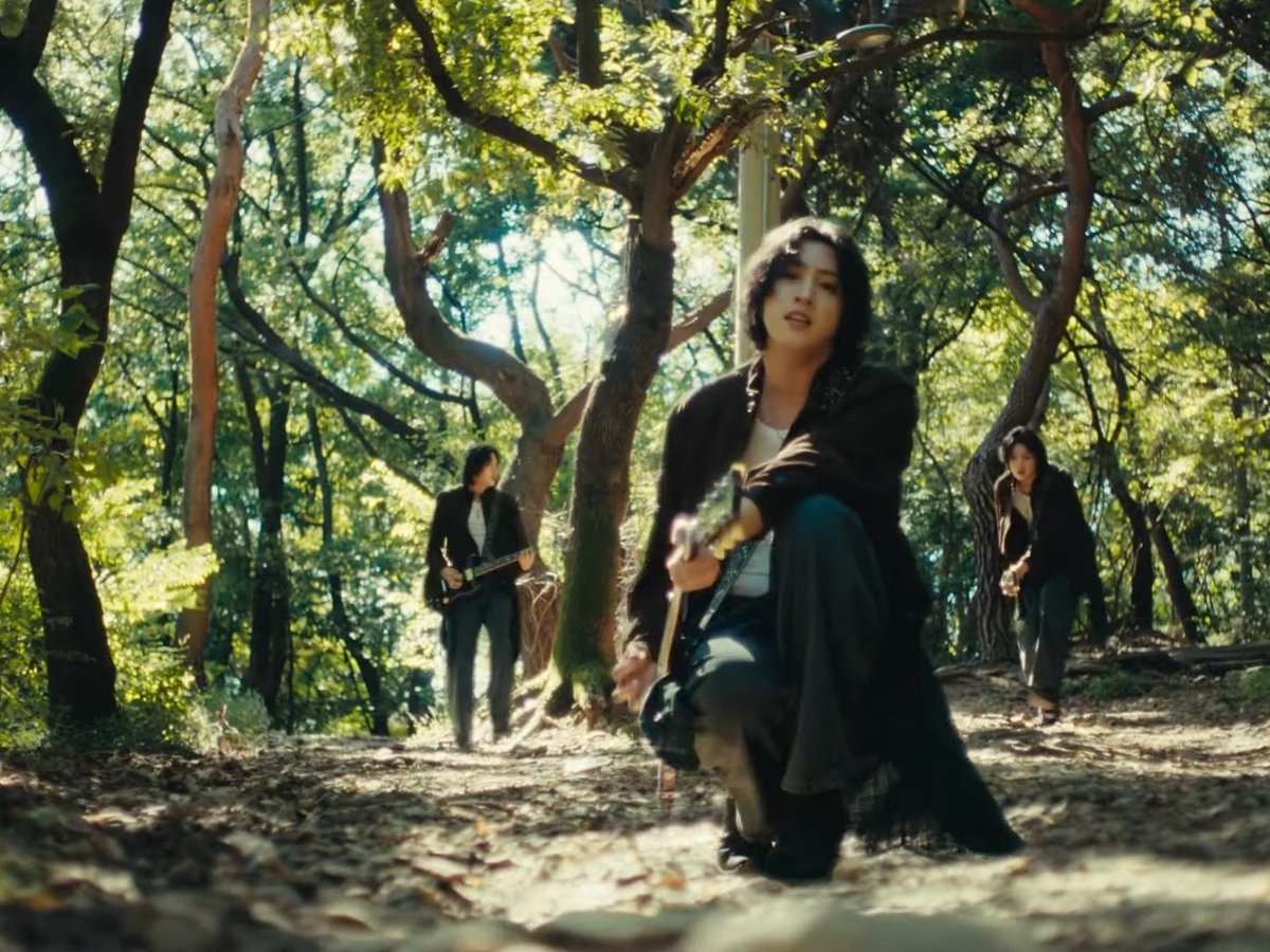 jwshourly's tweet image. 정우석 (jungwooseok) 'U' Visualizer #2

🍃 youtu.be/-e8KUrKGc6I?si…