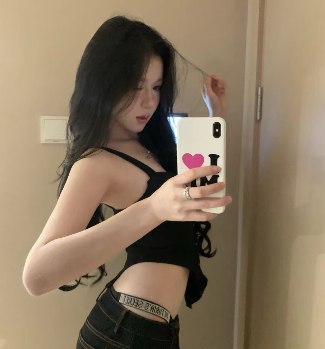 PeanutPreorder's tweet photo. 1 get 1 free ! 💞🪽victoria secret panties 
สายเพชรสุดแรร์ไอเท็มเพิ่มความเกร๋ แทบไม่เคยลดราคาเลยค่า ใครเล็งอยู่ทุบด่วน ⚠️✊🏻โปรนี้ถึงแค่เที่ยงพรุ่งนี้เท่านั้นนะคะ 

🔥1550 มัดจำ 500 ได้ 2 ตัวคละแบบได้ค่า 
กรณีซื้อแยกตัวละ 790.- (shop th 1290.-😱) https://t.co/e0I7ZRCJNa
