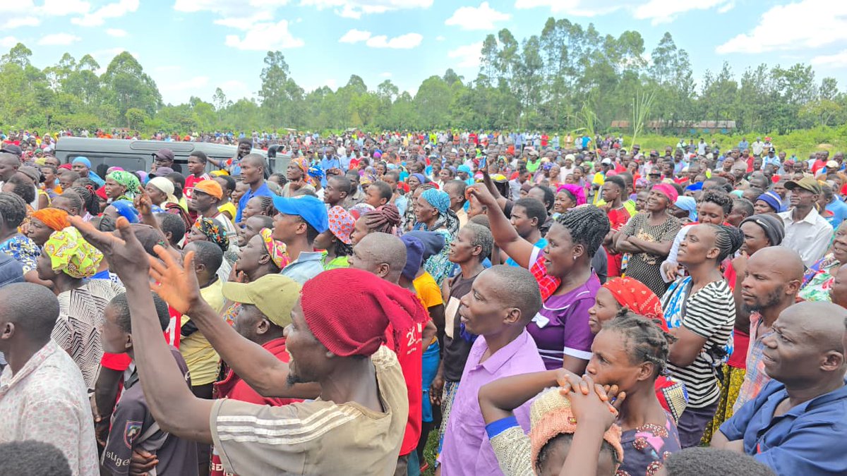 As the by election approaches Governor <a href="/GeorgeNatembeya/">George Natembeya</a> has turned Malava into the heartbeat of a political awakening calling citizens to reject manipulation and embrace people powered leadership through Seth Panyako.
#NatembeyaInMalava
Tembea Na Panyako