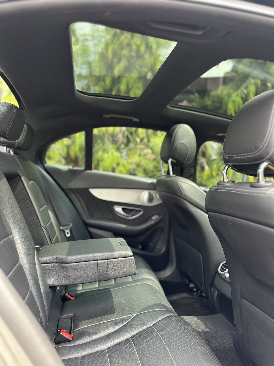 FrankDoe101's tweet photo. 2019 Mercedes-Benz C300 4Matic 
2.0T engine 
38k miles 
Keyless entry &amp; start  
Leather interior 
Rear view camera 
CarPlay 
Panoramic roof 
Collision alert 

Price - 385k p3 😁
WhatsApp no in bio 

#YourCarGuy 🚘🕺🏽 https://t.co/5o9JqXvros