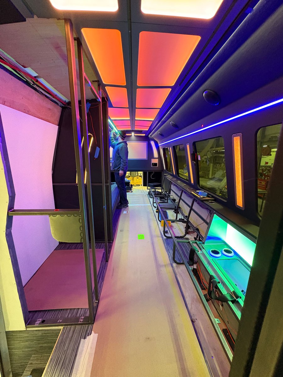 Princesslimos's tweet photo. Building another 2026 - 20 passenger party bus with restroom.  Looks like this one might be in early December, 2025.  Taking reservations from Jan. 14th, 2026 onward.  Call or text us today at 508.677.9377 for more info. https://t.co/OUu7sPulH3