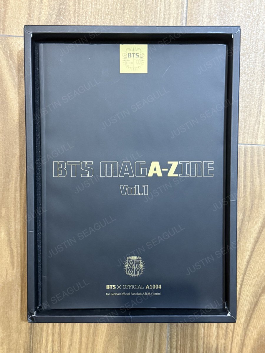 seagull_00's tweet image. HELP RT TQ 💜

[WTS] BTS 1st ARMY MEMBERSHIP KIT 🇲🇾

‼️ULTRA RARE

Full set excl membership card only.

Pls DM if interested ^^

#btswts #wtsbts #wtbbts #btswtb 
#pasarBts #pasarBTSMY #myARMYjual
@BTSMarketMY