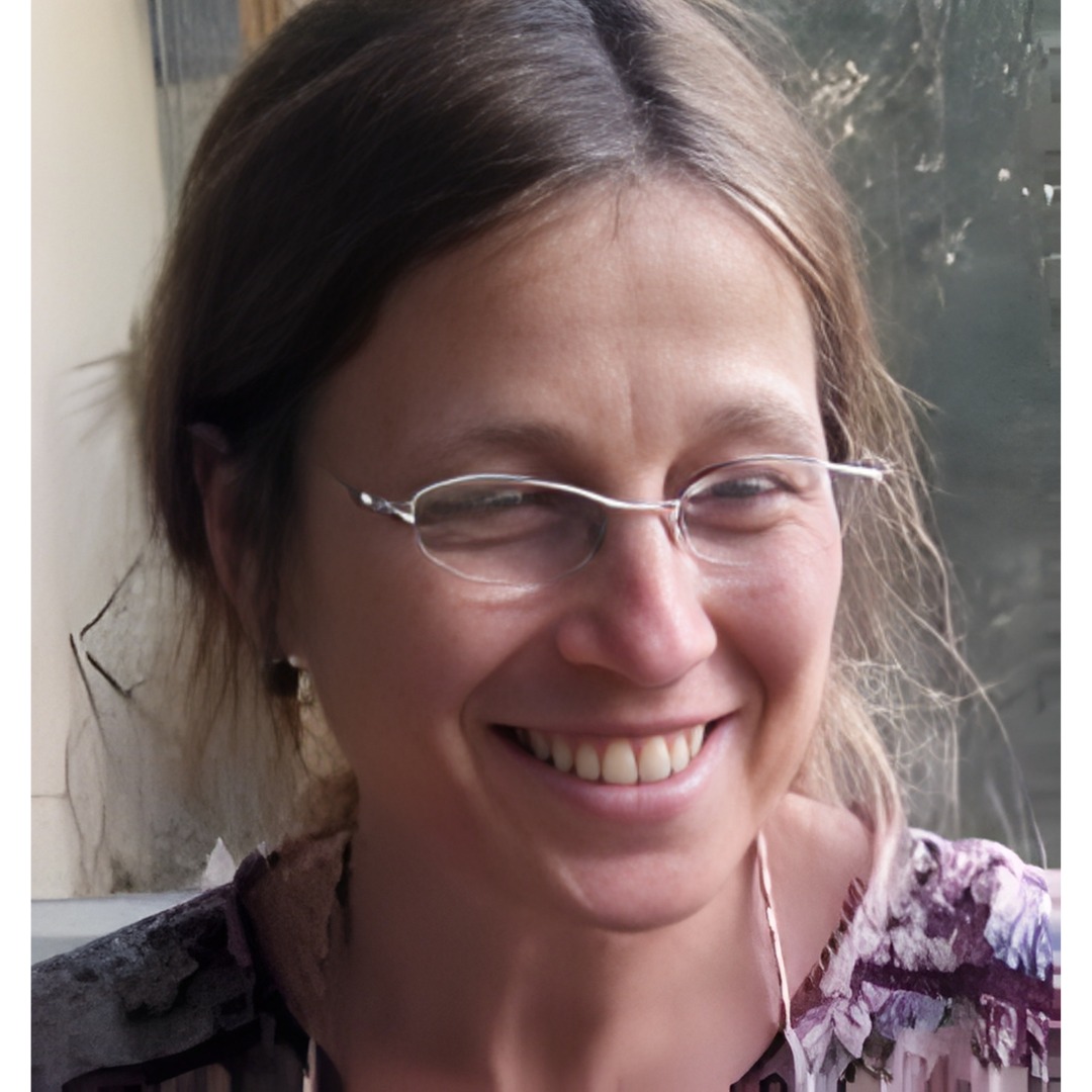 Fakültemizden Barış Bildirisi imzacısı olduğu için ihraç edilen hocamız Dr. Zeliha Etöz’ün görevine iade edilmesinin sevincini yaşıyoruz. 
Hukuksuz biçimde ihraç edilen tüm hocalarımız görevlerine iade edilip adalet yerini buluncaya kadar sorunun takipçisi olmaya devam edeceğiz.