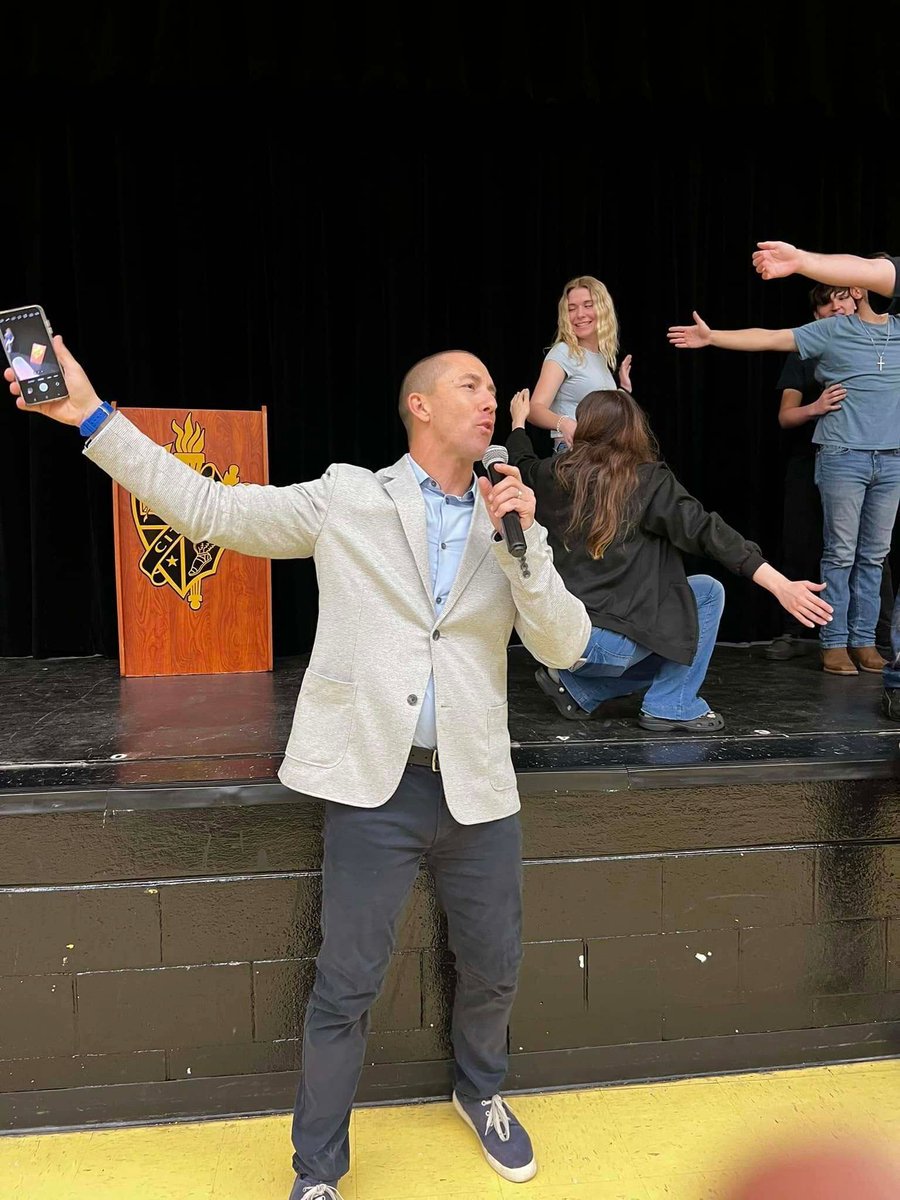 Assemblies aren’t interruptions. They’re culture amplifiers. Use them to unite and ignite. 

When we get out of our routine and comfort zones, we laugh and celebrate together. I've seen the power of assemblies, and they are an experience! <a href="/EnergyBusSchool/">EnergyBusSchools</a> <a href="/JonGordon11/">Jon Gordon</a>