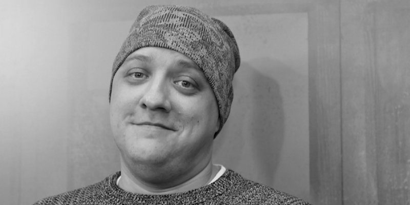 Эхххх, Мухич, Мухич...
Покойся с миром, Роман Попов.