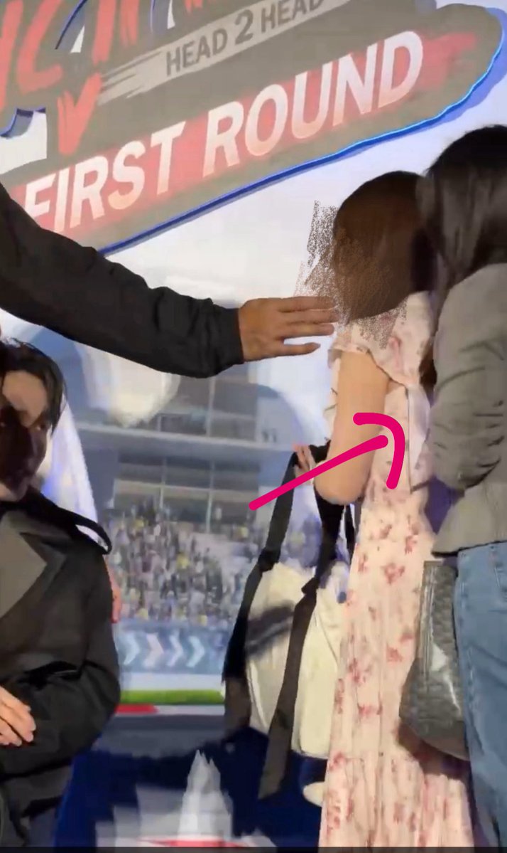 uaoaus2's tweet image. Does anyone have a video from this moment? 😢
I’m standing behind Surf in the 4:4 part.
If you have, please dm me🙏🏻
HEAD 2 HEAD SERIES EP1
#H2HseriesEP1 
#SurfJava #SeaKeen