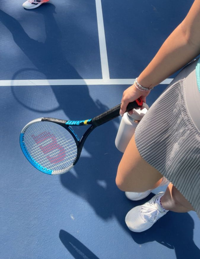 li_channa385's tweet photo. Every serve is a new chance 🎾💪 Play hard, dream big, win bigger 🏆✨ https://t.co/NOgFZ5RxFo