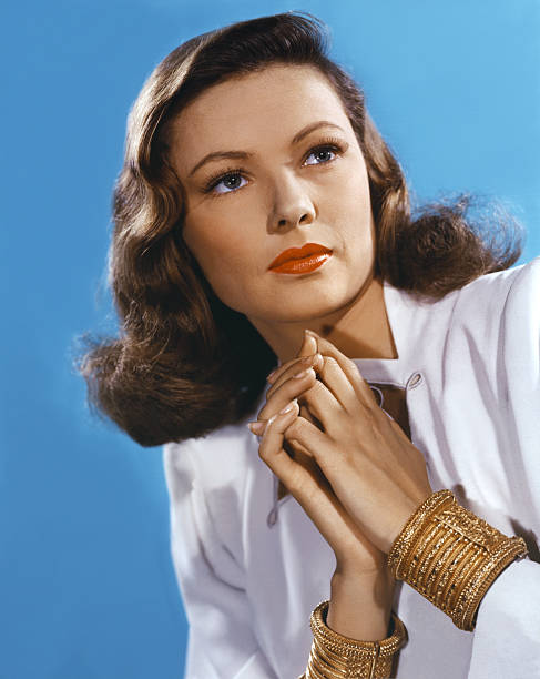 American actress Gene Tierney on the set of Leave Her to Heaven, directed by John M. Stahl. ♥️