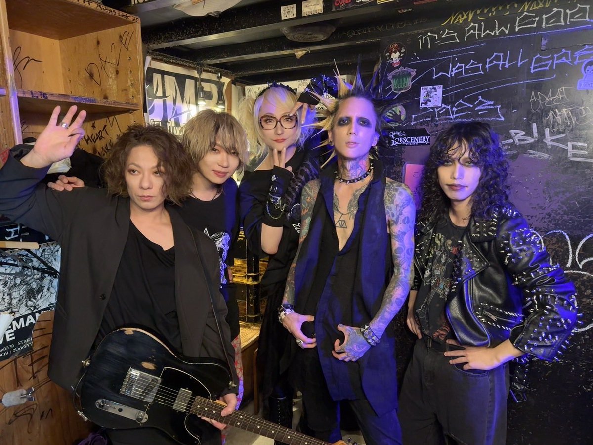 RENA_BASSMAN's tweet photo. THANK YOU VIVA LA BIRTHDAY!'25 https://t.co/308GC2zLO1