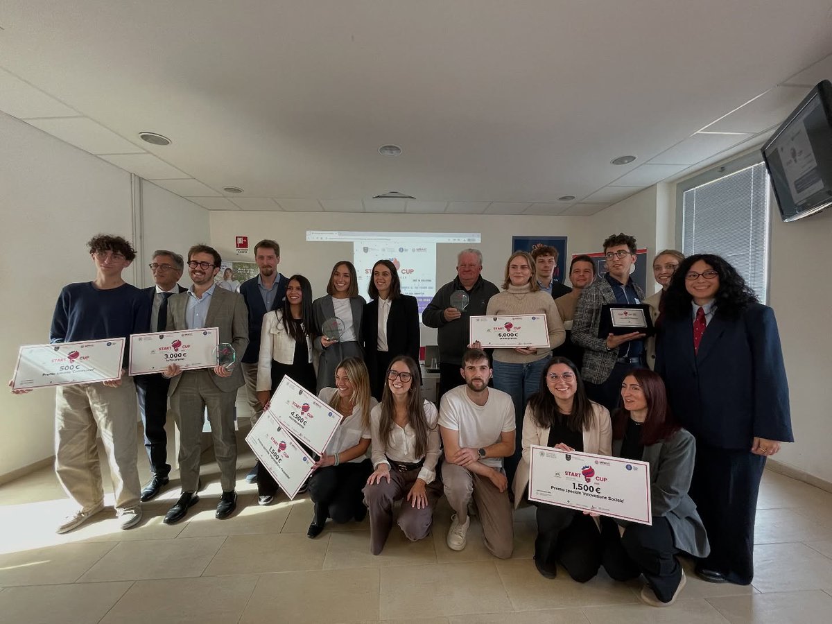 UniCamerino's tweet image. Presentati i 10 progetti finalisti della #StartCup Marche 2025💡 @UniMC @UnivPoliMarche @uniurbit