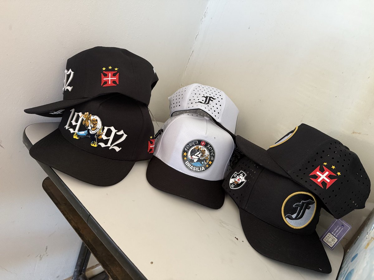 BONÉS FJV22 DISPONÍVEL 🔥