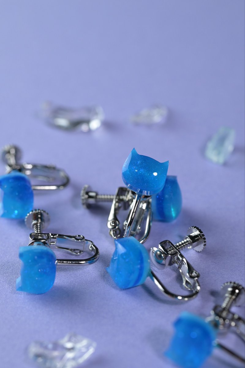 同梱値引100円❤️No.1959 レジン ペンダントトップ 猫 ネコ ねこ ♡ 同梱値引100円❤️No.1959 レジン ペンダントトップ 猫 ネコ ねこ ♡