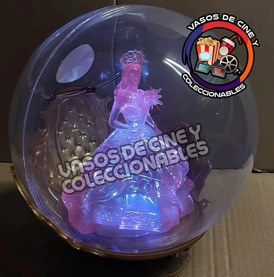 GlindaGrande_'s tweet image. Glinda’s bubble Popcorn bucket for Mexico theatres