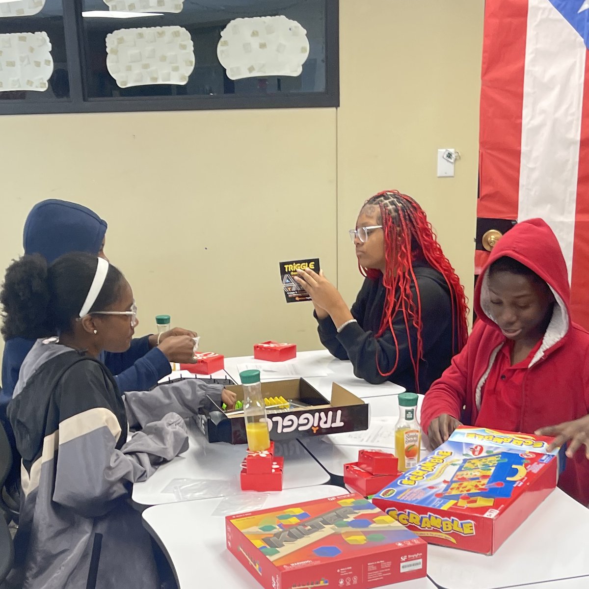 ExponentiaPrime's tweet image. These 8th graders came ready to think hard and dream big. AMC8 prep isn’t just training—it’s community, strategy, and a whole lotta joy. 🧠💥 #ExponentiaPrime #AMC8 #MathCircle