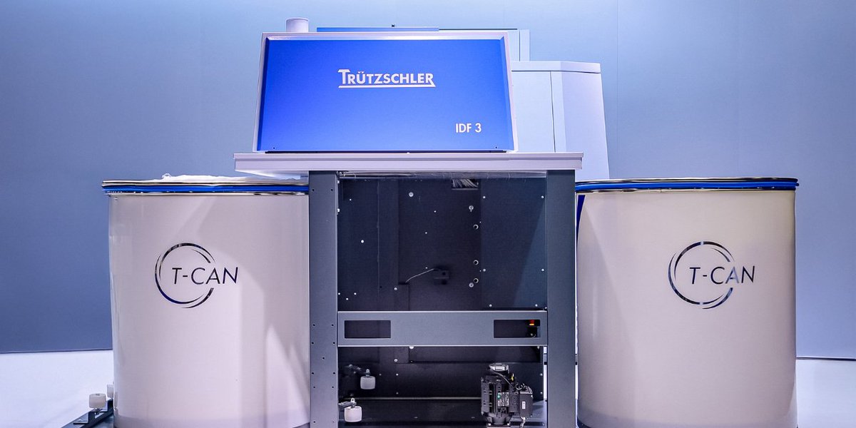 techtextoday's tweet image. Trützschler’s T-CAN redefines sliver can transport with smart automation. See it live at ITMA ASIA 2025!

Read More: technicaltextiles.in/trutzschler-la…

#Truetzschler #TCAN #ITMAAsia2025 #SmartSpinning #TextileInnovation