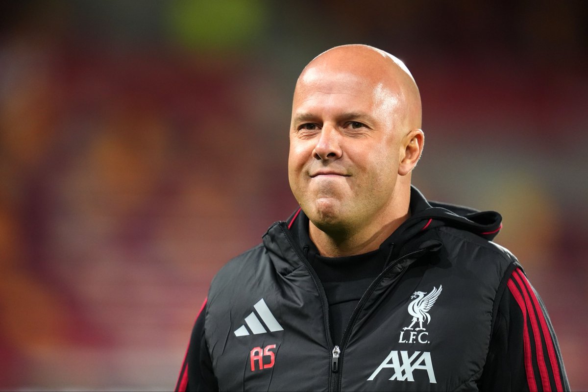 🗣️ <a href="/FabrizioRomano/">Fabrizio Romano</a> on Arne Slot :

"Internally, the Liverpool hierarchy, the ownership - all the people at the club really, really trust Arne Slot. They are 100% convinced that Arne Slot is the best manager to handle this situation."
