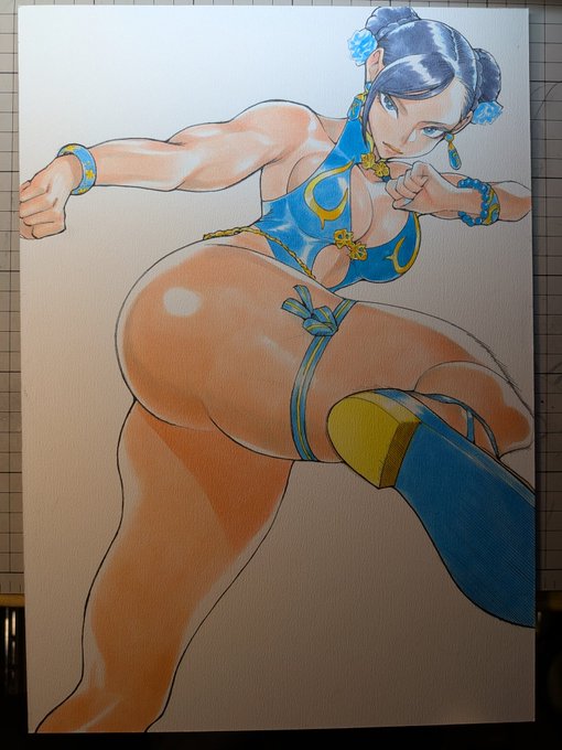 背景悩んでるけど、これはB4のイラストボード。ジャパコミに持っていきます♪ 