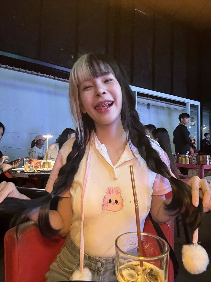 ถ้าเราเมาเธอพาเรากับห้องได้ปะ🤣