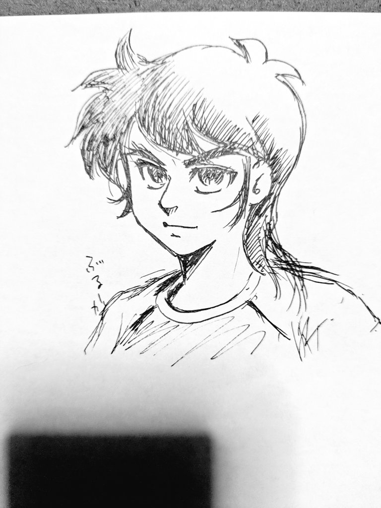 UarWWQADir85580's tweet photo. 1話のラグランT真田さんいいよね…(リアタイらくがき) https://t.co/MxnfxnnN6M